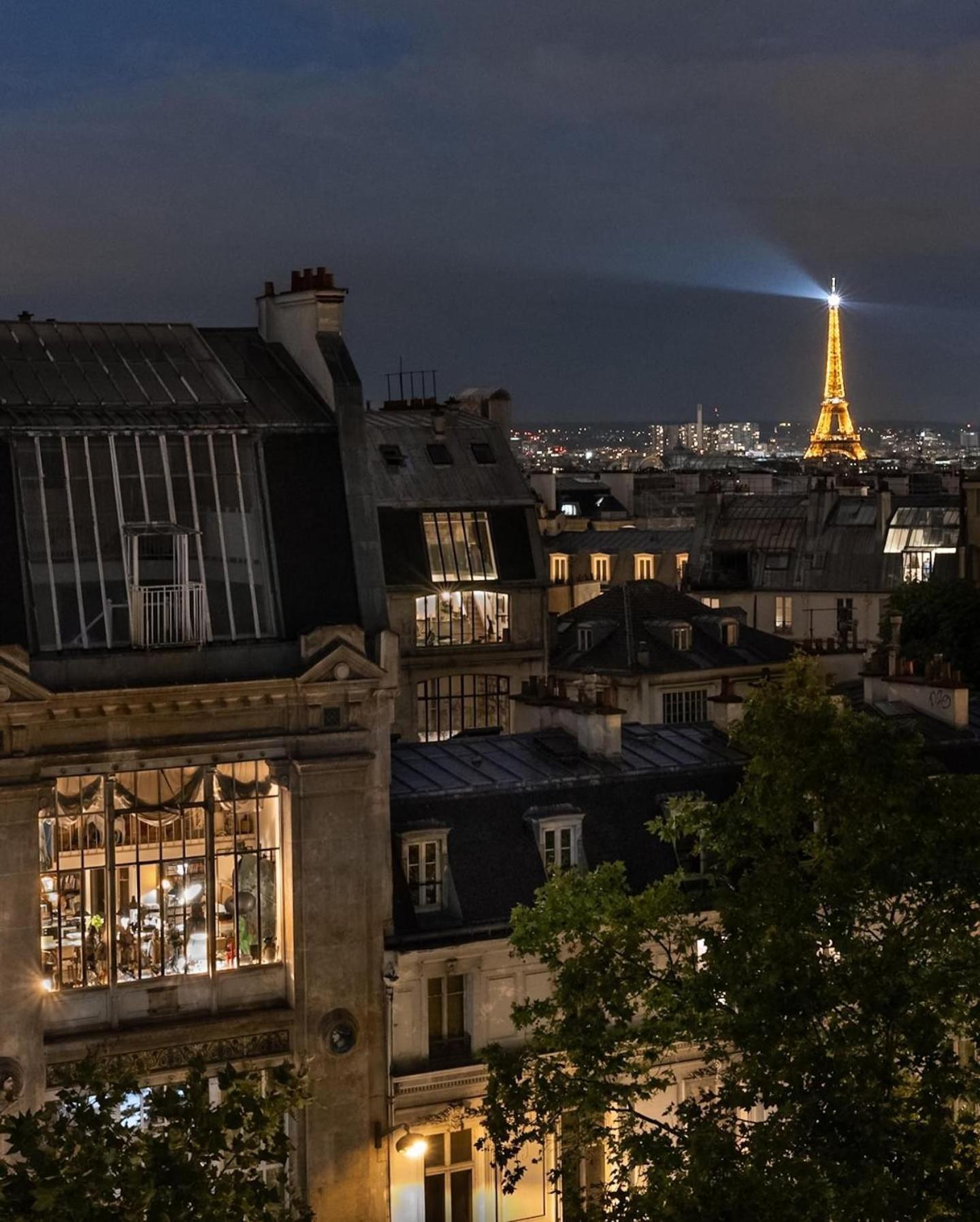 Vue Tour Eiffel / Sacre-coeur * Parijs